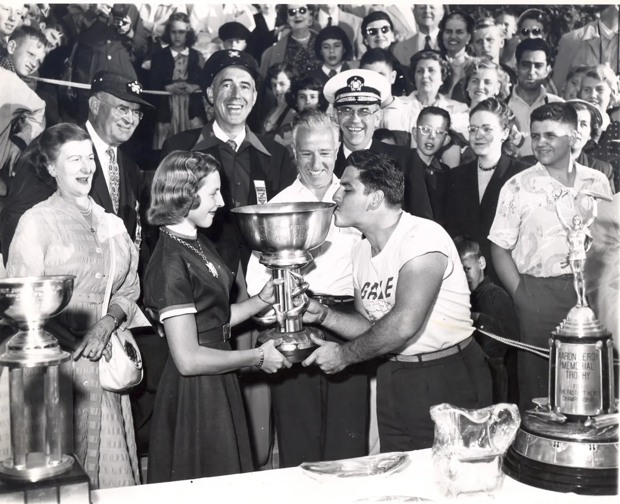 Roostertail detroit gale team trophy crowd, Heritage at The Roostertail, Detroit