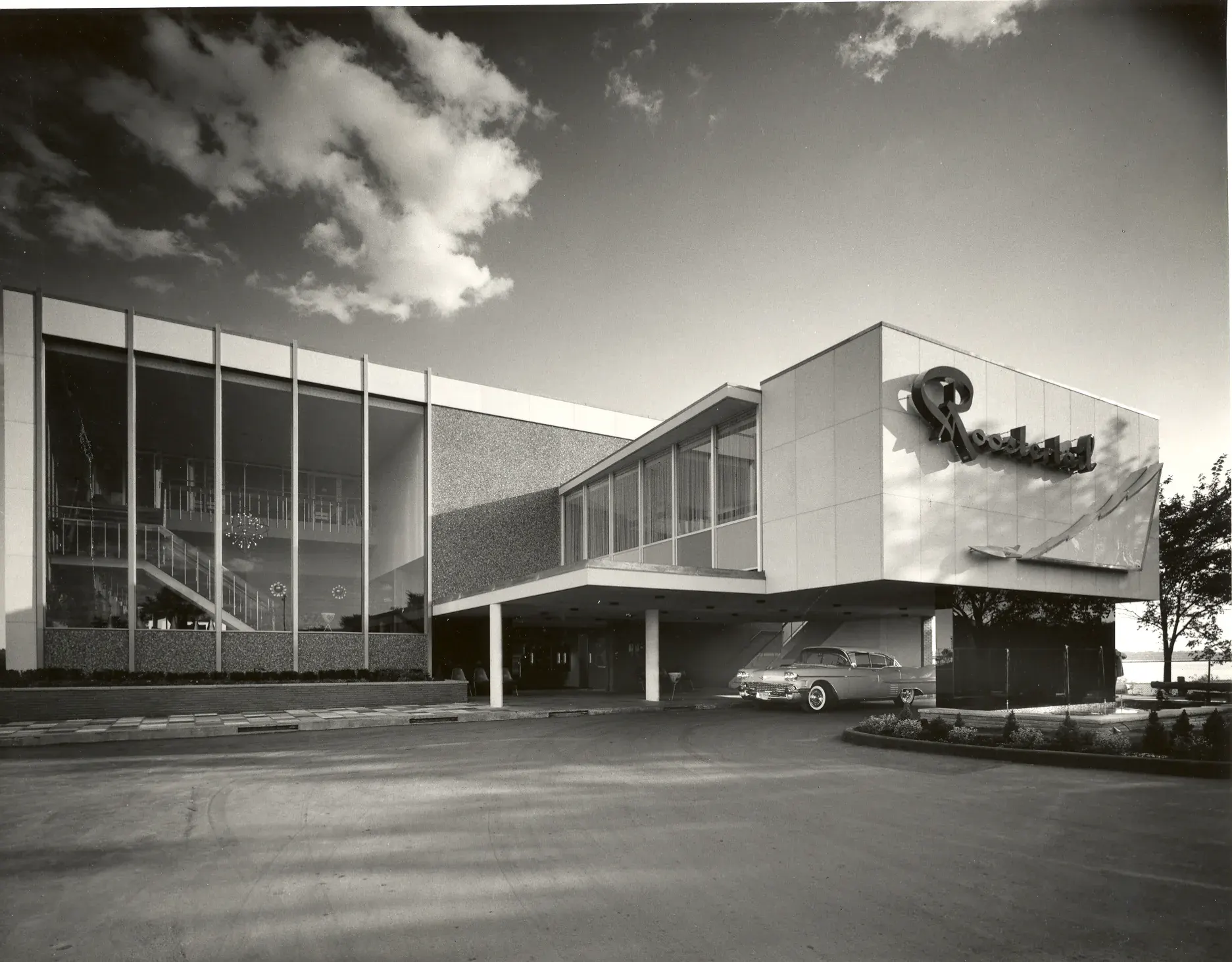 Roostertail detroit riverfront exterior midcentury, Heritage at The Roostertail, Detroit